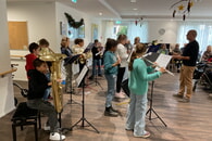 Vorspiel der Bl&auml;serklasse 4 im Kleeblatt Erligheim