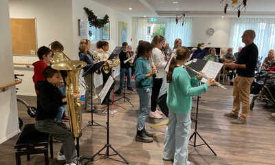 Vorspiel der Bl&auml;serklasse 4 im Kleeblatt Erligheim