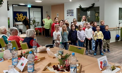 Chor der Grundschule im Kleeblattheim